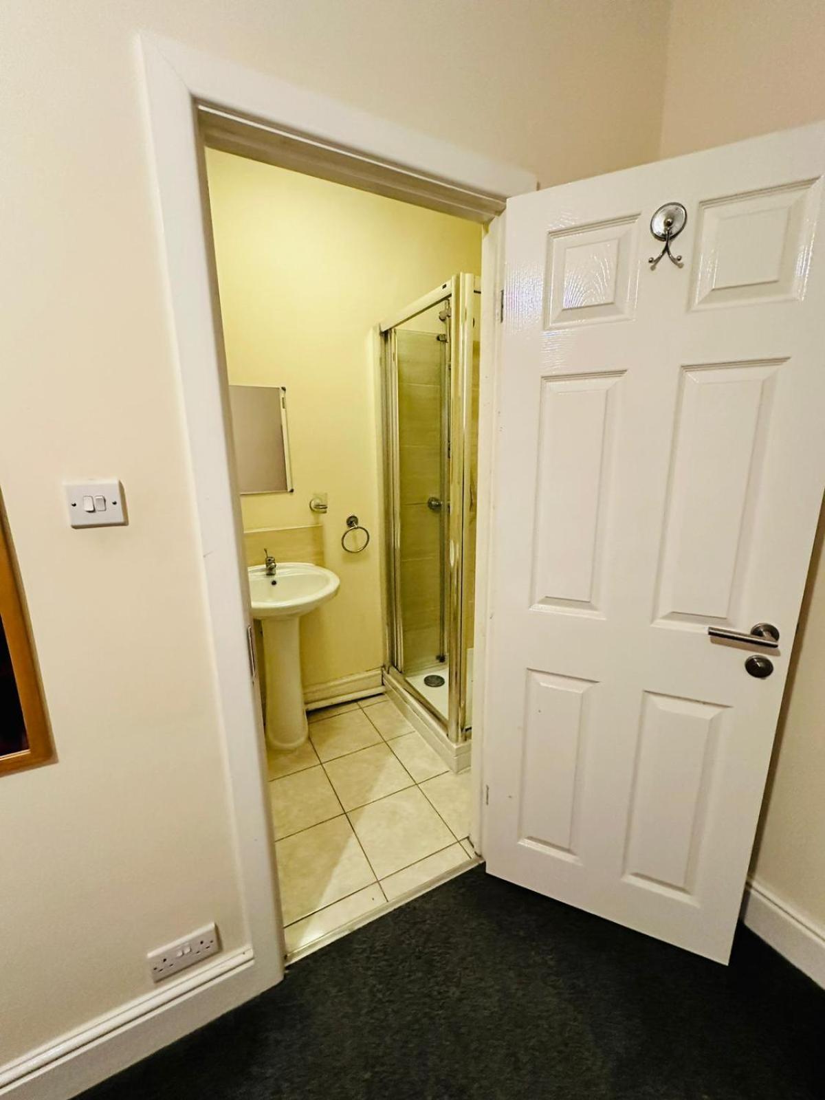Elm Vale Lodge ليفربول المظهر الخارجي الصورة